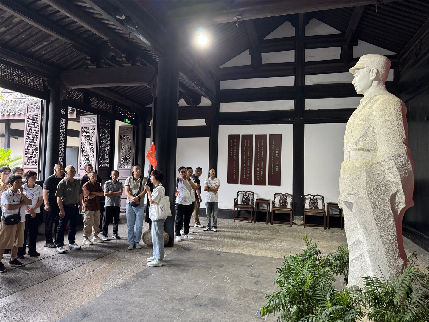 202510090942482252.jpg 3.jpg